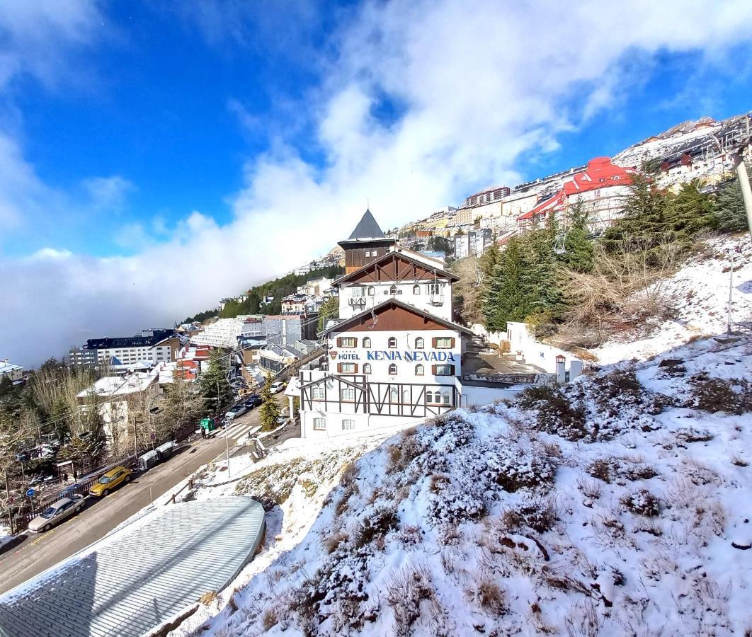 Bed And Snow Ski Zona Media 시에라네바다 외부 사진